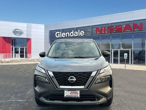 Used 2023 Nissan Rogue S AWD/4WD image 2