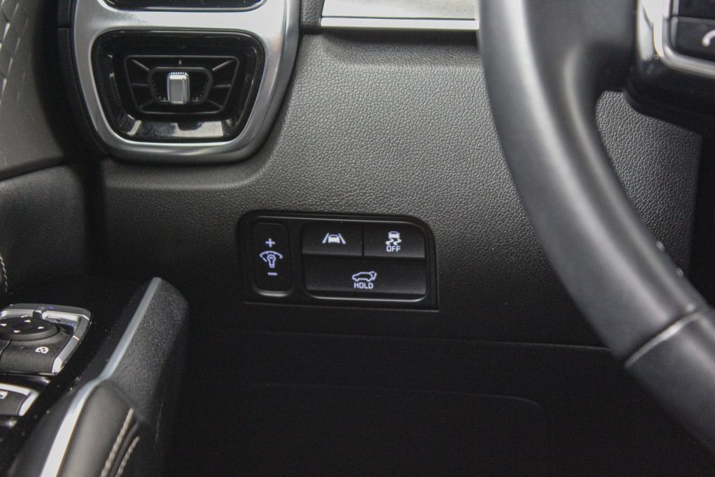 Used 2023 Kia Sorento SX AWD/4WD image 21