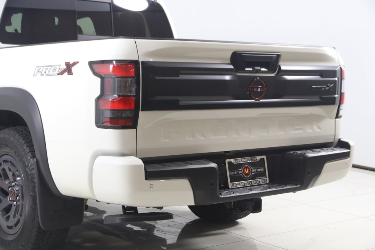 Used 2026 Nissan Frontier Pro-X w/ Tow Package RWD image 19