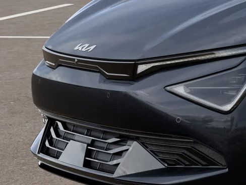 New 2026 Kia EV6 Light RWD image 12