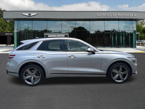 Used 2024 Genesis GV70 2.5T w/ Sport Prestige Package AWD/4WD image 8
