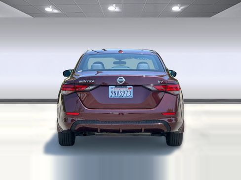 Used 2021 Nissan Sentra SV FWD image 9