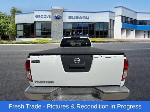Used 2014 Nissan Frontier S RWD image 4