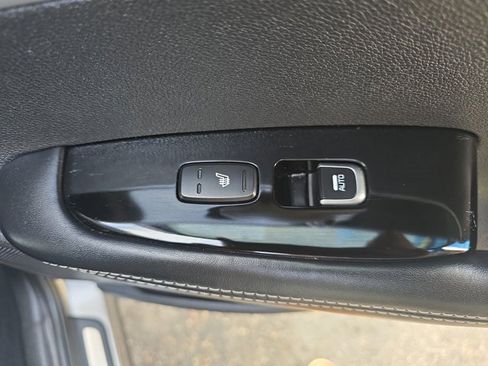 Used 2019 Kia Sorento SX image 20