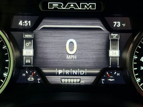 Used 2021 RAM 1500 Laramie AWD/4WD image 14