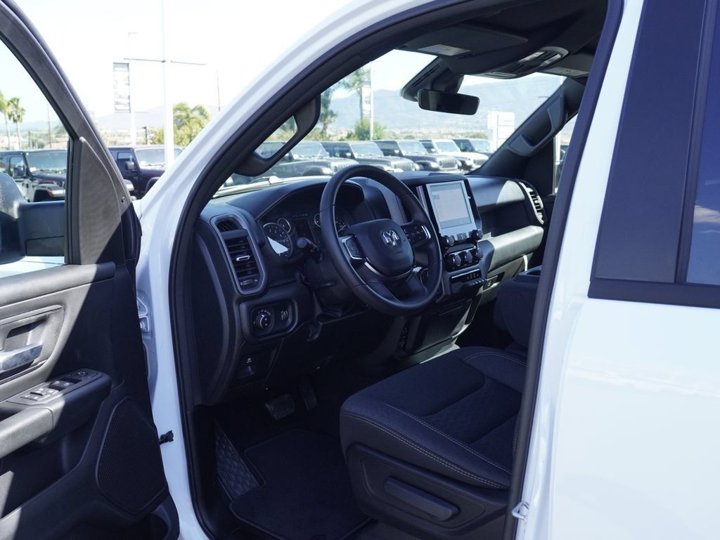 New 2026 RAM 1500 Express AWD/4WD image 26