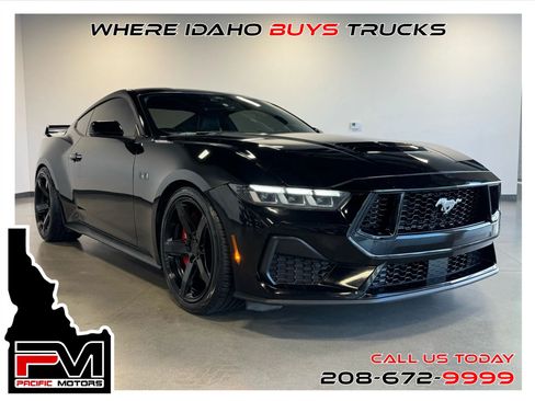 Used 2024 Ford Mustang GT Premium RWD image 1
