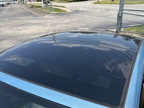 Used 2008 Volkswagen Eos Komfort FWD image 10