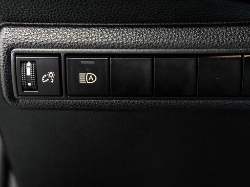 Used 2023 Toyota Corolla LE image 37