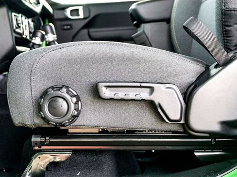 New 2026 Jeep Gladiator Sport image 8