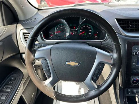 Used 2016 Chevrolet Traverse LT image 21