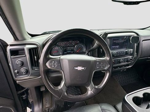 Used 2018 Chevrolet Silverado 1500 LTZ Z71 w/ Centennial Edition AWD/4WD image 12
