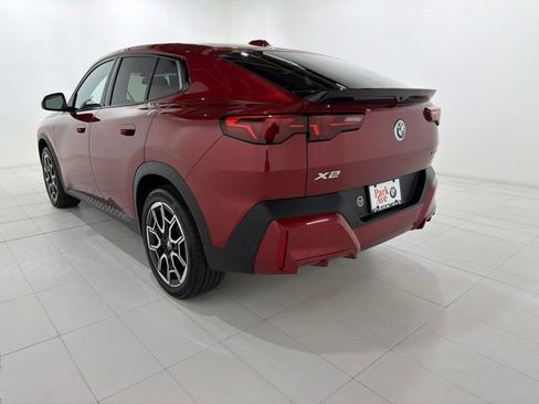 Used 2026 BMW X2 xDrive28i w/ Technology Package AWD/4WD image 3