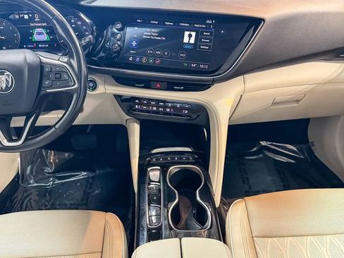 Used 2022 Buick Envision Avenir w/ Technology Package II image 30
