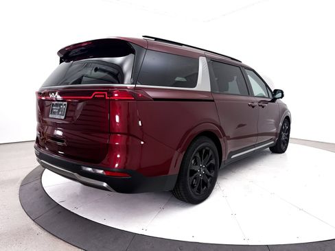 Certified 2023 Kia Carnival SX Prestige FWD image 22