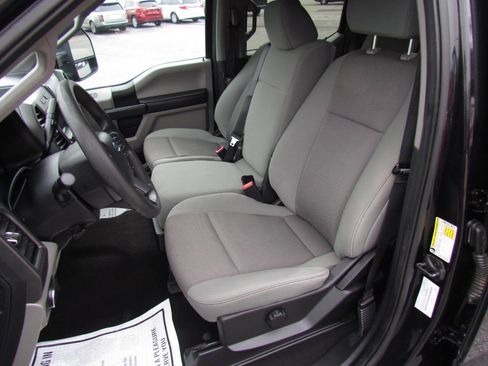 Used 2020 Ford F250 XL w/ STX Appearance Package image 11