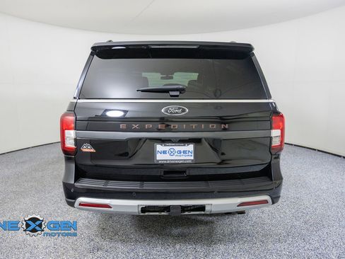 Used 2022 Ford Expedition Timberline w/ Equipment Group 501A AWD/4WD image 6