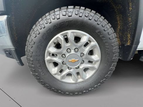 Used 2023 Chevrolet Silverado 2500 LT w/ Convenience Package AWD/4WD image 38