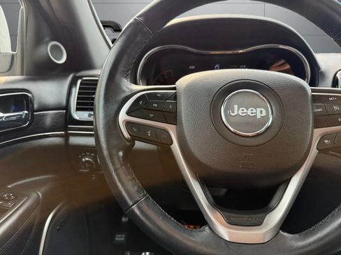 Used 2019 Jeep Grand Cherokee High Altitude AWD/4WD image 25