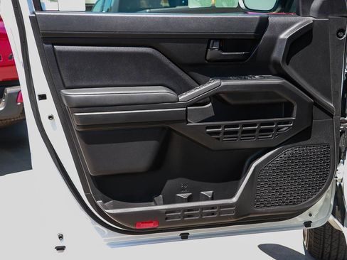 Certified 2025 Toyota Tacoma SR RWD image 20