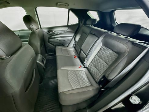 Used 2019 Chevrolet Equinox LT FWD image 27