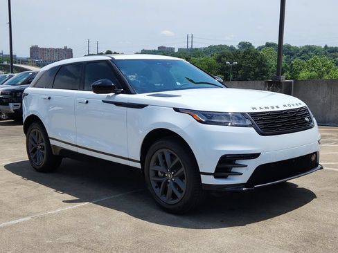 Certified 2026 Land Rover Range Rover Velar Dynamic SE AWD/4WD image 10