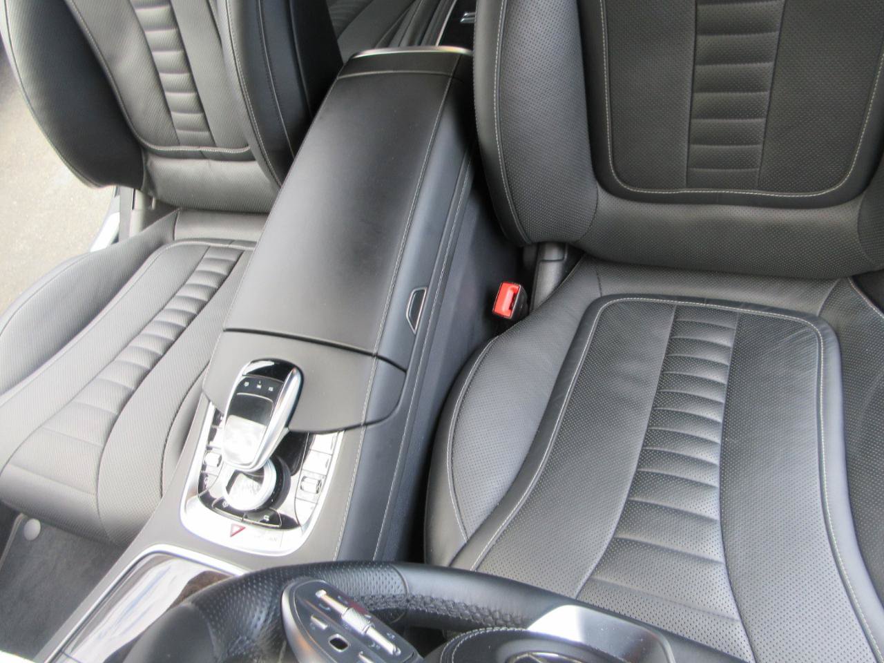 Used 2020 Mercedes-Benz S 560 4MATIC Coupe w/ AMG Line Exterior image 16