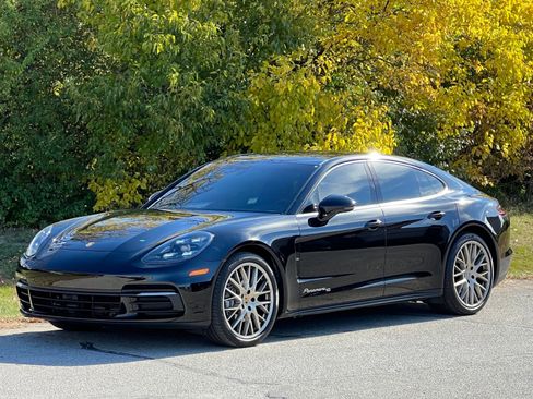 Certified 2020 Porsche Panamera Edition image 1