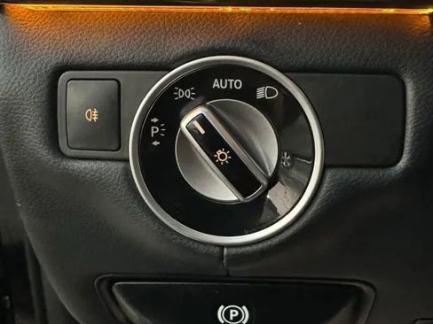 Used 2015 Mercedes-Benz CLS 400 w/ Premium 2 Package image 44