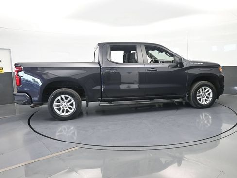 Used 2023 Chevrolet Silverado 1500 RST RWD image 7