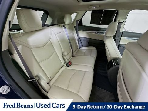 Used 2018 Cadillac XT5 Luxury w/ Driver Awareness Package AWD/4WD image 36