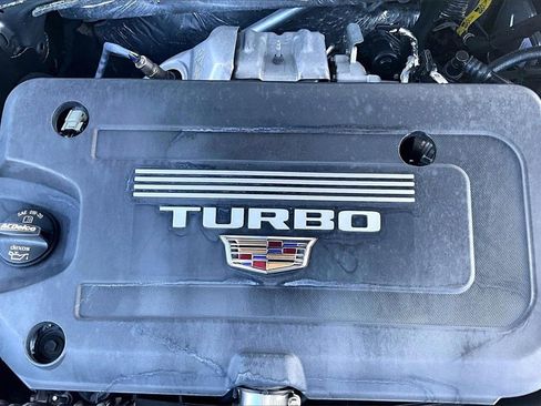 Certified 2025 Cadillac XT4 Premium Luxury image 30