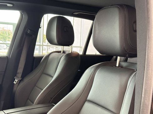 Certified 2025 Mercedes-Benz GLE 450 4MATIC image 13