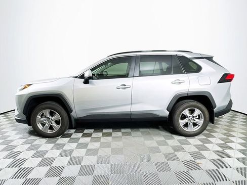 Used 2025 Toyota RAV4 XLE w/ Convenience Package image 2