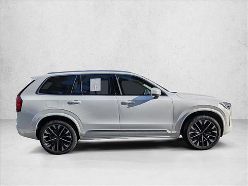 Certified 2025 Volvo XC90 B6 Plus w/ Protection Package Premier image 4