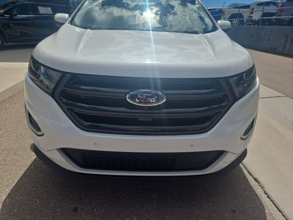Used 2018 Ford Edge Sport w/ Equipment Group 401A AWD/4WD image 2