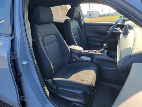Certified 2025 Honda HR-V Sport image 7
