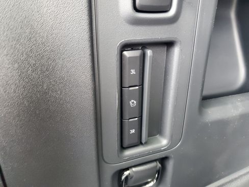 New 2026 Lincoln Navigator Reserve AWD/4WD image 34