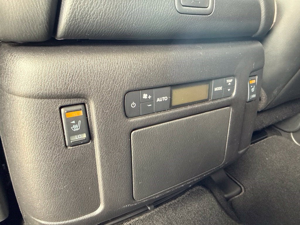 Used 2023 Nissan Armada Platinum w/ Captain's Chairs Package AWD/4WD image 12