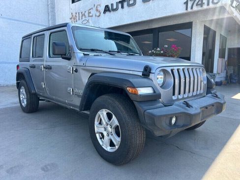 Used 2019 Jeep Wrangler Unlimited Sport S AWD/4WD image 1