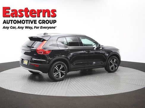 Used 2024 Volvo XC40 B5 Core AWD/4WD image 42