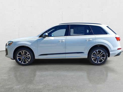 New 2026 Audi Q7 2.0T Premium Plus AWD/4WD image 8