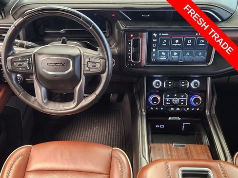 Used 2024 GMC Yukon XL Denali Ultimate AWD/4WD image 27