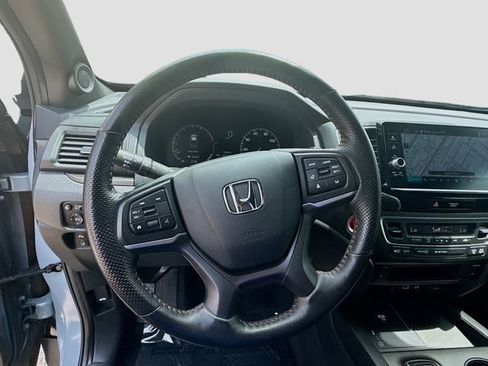 Used 2024 Honda Ridgeline TrailSport image 10