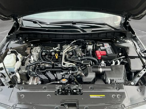 Used 2023 Nissan Altima 2.5 SL AWD/4WD image 18
