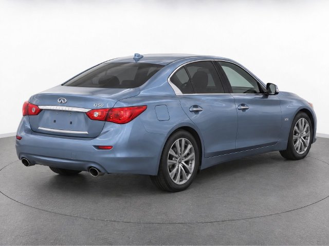 Used 2016 INFINITI Q50 3.0t Premium w/ Cargo Package RWD image 4