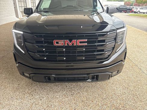 Certified 2024 GMC Sierra 1500 Elevation AWD/4WD image 31