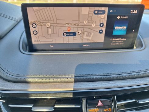 Used 2023 Acura MDX SH-AWD w/ Advance Package image 18