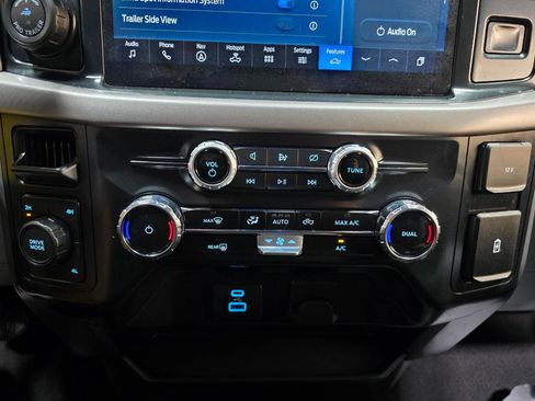 Used 2024 Ford F150 XLT image 36