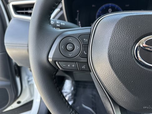 Certified 2026 Toyota Corolla Cross LE w/ Moonroof Package image 14